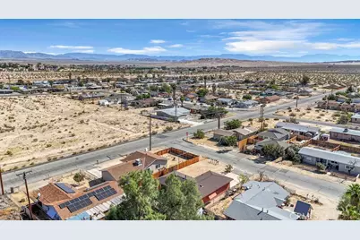 6414 East Court, 29 Palms MCB, CA 92277 - Photo 37