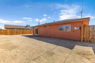 6414 East Ct, 29 Palms MCB, CA 92277 - Photo 31