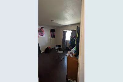 1097 N State Street #75, Hemet, CA 92543 - Photo 35
