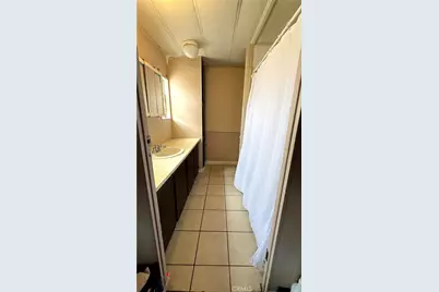 1097 N State Street #75, Hemet, CA 92543 - Photo 49