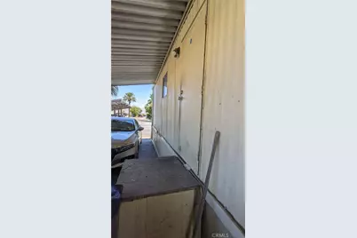 1097 N State Street #75, Hemet, CA 92543 - Photo 33