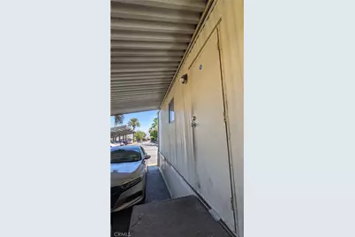 1097 N State Street #75, Hemet, CA 92543 - Photo 35