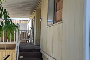 1097 N State Street, Hemet, CA 92543 - Photo 5
