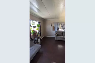 1097 N State Street #75, Hemet, CA 92543 - Photo 11