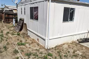 1097 N State Street, Hemet, CA 92543 - Photo 65