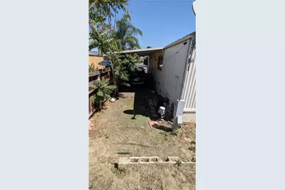 1097 N State Street #75, Hemet, CA 92543 - Photo 27
