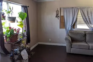 1097 N State Street, Hemet, CA 92543 - Photo 11