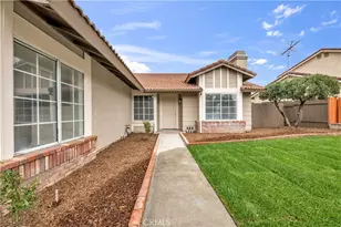 24976 Cologne, Hemet, CA 92544 - Photo 5