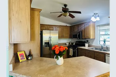38384 Via Escarlata, Murrieta, CA 92563 - Photo 3