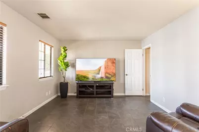 22741 Cascade, Canyon Lake, CA 92587 - Photo 5
