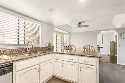 22741 Cascade, Canyon Lake, CA 92587 - Photo 11