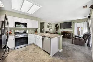 32000 Calle Espinosa, Temecula, CA 92592 - Photo 9