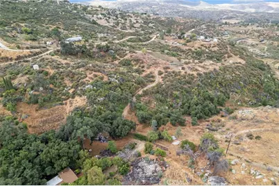 42185 Oak Canyon, Hemet, CA 92544 - Photo 33