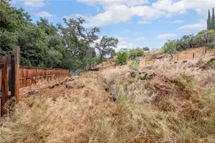 42185 Oak Canyon, Hemet, CA 92544 - Photo 25