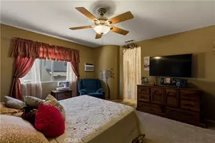 26224 Douglass Union Ln, Murrieta, CA 92563 - Photo 17