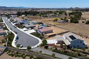 31192 Briar Rose Freeway, Winchester, CA 92596 - Photo 55