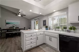 30189 Longhorn Dr, Canyon Lake, CA 92587 - Photo 15