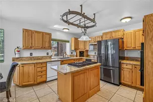 39900 Lakeview, Big Bear Lake, CA 92315 - Photo 11