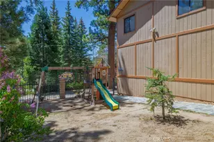 39900 Lakeview, Big Bear Lake, CA 92315 - Photo 49