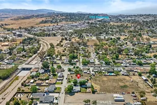 32744 Texas, Yucaipa, CA 92399 - Photo 37