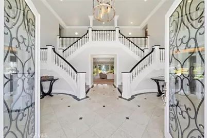 38550 Calle De Companero, Murrieta, CA 92562 - Photo 9