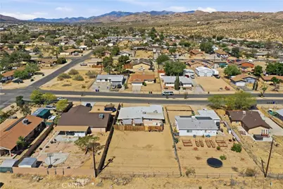 6327 Linda Lee Drive, Yucca Valley, CA 92284 - Photo 33