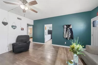 6327 Linda Lee Drive, Yucca Valley, CA 92284 - Photo 7