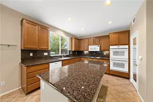 26919 Lemon Grass Way, Murrieta, CA 92562 - Photo 21