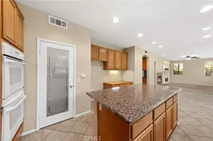 26919 Lemon Grass Way, Murrieta, CA 92562 - Photo 23