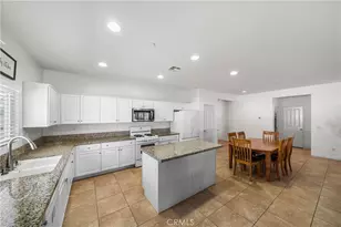 26771 Round Up St, Winchester, CA 92596 - Photo 5