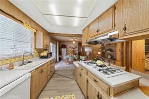 1895 W Devonshire Ave, Hemet, CA 92545 - Photo 11