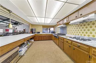 1895 W Devonshire Ave, Hemet, CA 92545 - Photo 31