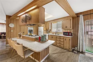 1895 W Devonshire Ave, Hemet, CA 92545 - Photo 9