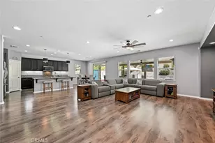 32502 Cherokee Rose St, Winchester, CA 92596 - Photo 9