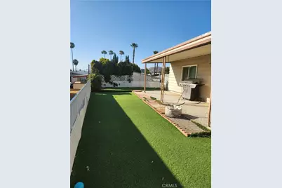 30710 Palmetto Palm, Homeland, CA 92548 - Photo 9