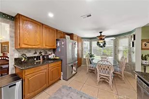 25410 Blackthorne Dr, Murrieta, CA 92563 - Photo 17