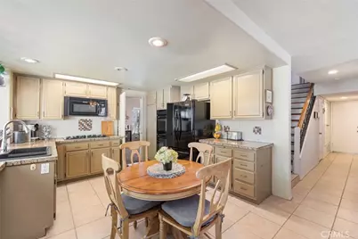 711 Lassen Drive, Corona, CA 92879 - Photo 13