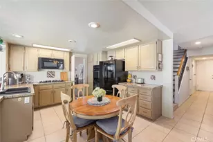 711 Lassen Dr, Corona, CA 92879 - Photo 13