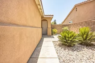 433 Willow, Perris, CA 92570 - Photo 7