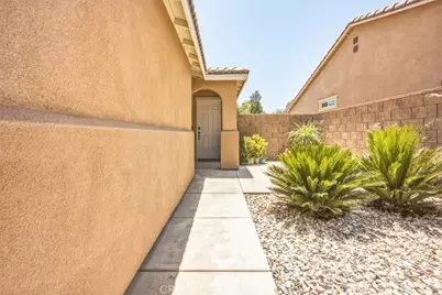 433 Willow, Perris, CA 92570 - Photo 7