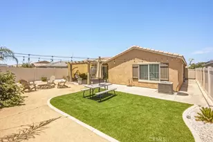 433 Willow, Perris, CA 92570 - Photo 43