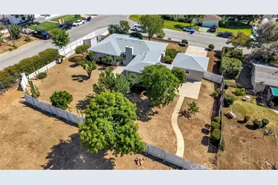 35158 Cedarwood, Yucaipa, CA 92399 - Photo 39