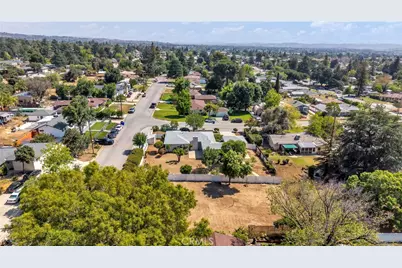 35158 Cedarwood, Yucaipa, CA 92399 - Photo 31