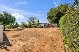 35158 Cedarwood, Yucaipa, CA 92399 - Photo 43