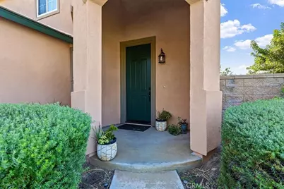 27639 Paper Bark Avenue, Murrieta, CA 92562 - Photo 5