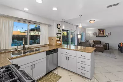 45534 Olympic Way, Temecula, CA 92592 - Photo 13