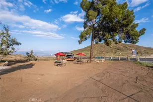 26220 Calvert Ave, Hemet, CA 92545 - Photo 47