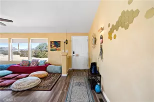 61375 Leslie Ln, Landers, CA 92285 - Photo 17