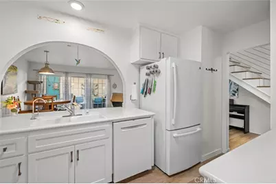 4682 Maxwell Court, Riverside, CA 92501 - Photo 5