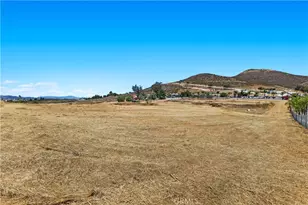 31750 Keller Rd, Winchester, CA 92596 - Photo 5